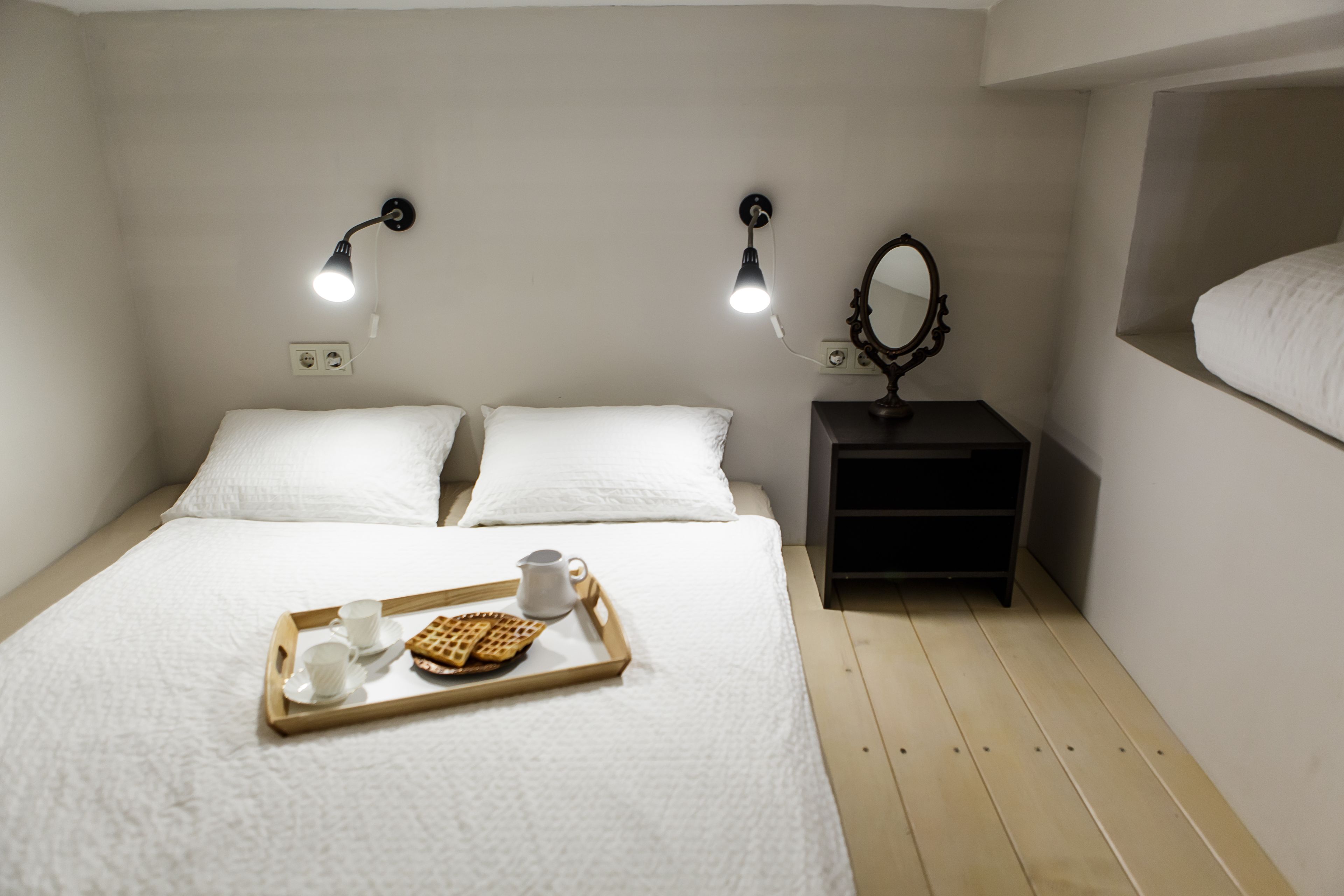 Quarto casal ou duplo | Cofres nos quartos, ferros/tábuas de passar roupa, Wi-Fi de cortesia