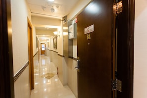 Hallway - KG Garden Guest House (Kowloon)