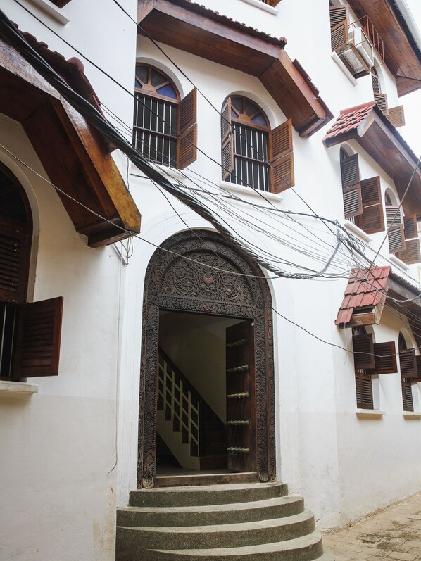 Majoituspaikan sisäänkäynti