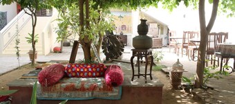 Paawana Haveli Mandaawa