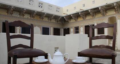 Paawana Haveli Mandaawa