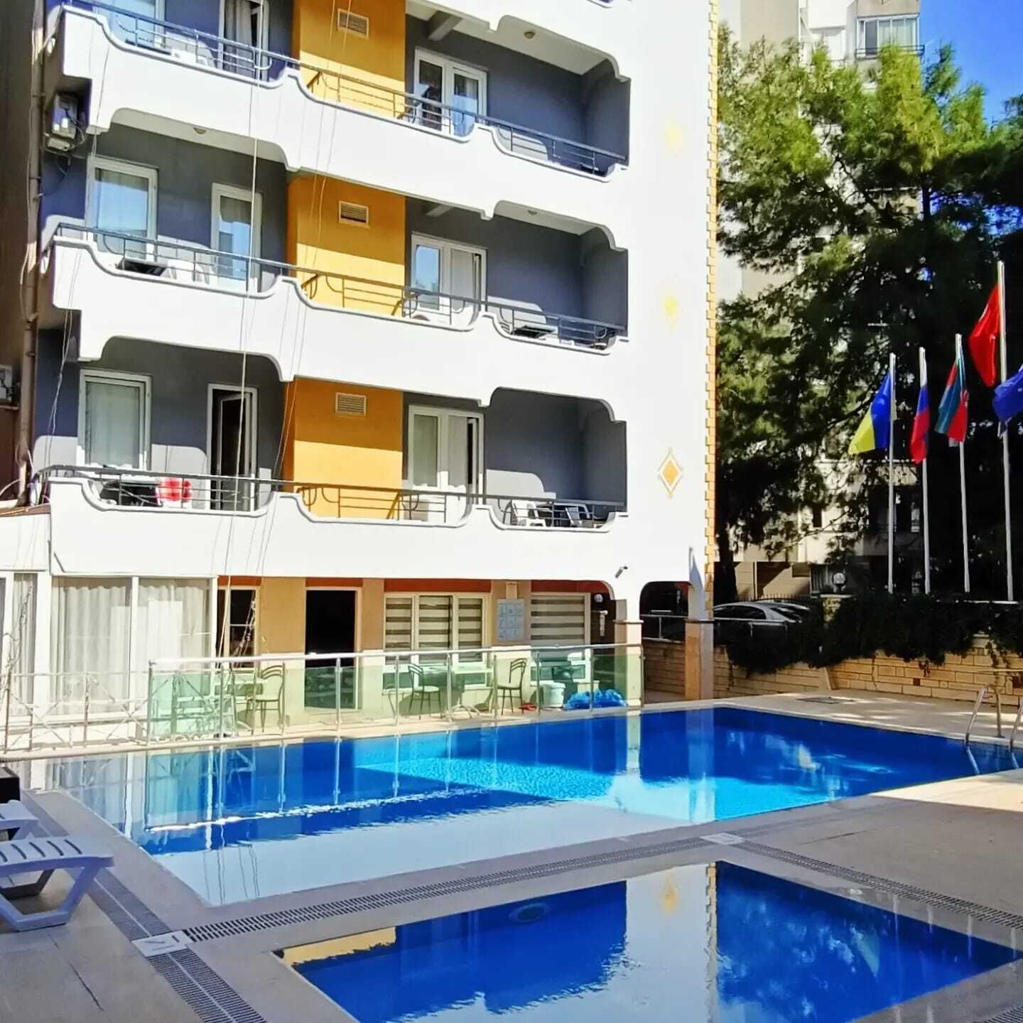 Foto - Grand Lavin Hotel