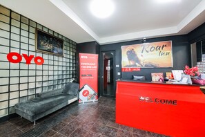 Reception - Roar Inn Patong (Patong)