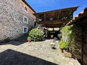 บริเวณภายนอก