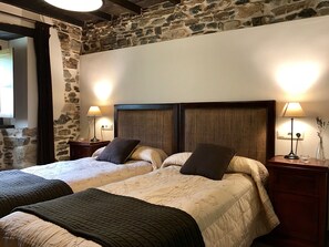 อพาร์ทเมนท์, 2 ห้องนอน (La Veiga el Molín) | 2 ห้องนอน, เครื่องนอนระดับพรีเมียม, ห้องพักตกแต่งอย่างมีเอกลักษณ์