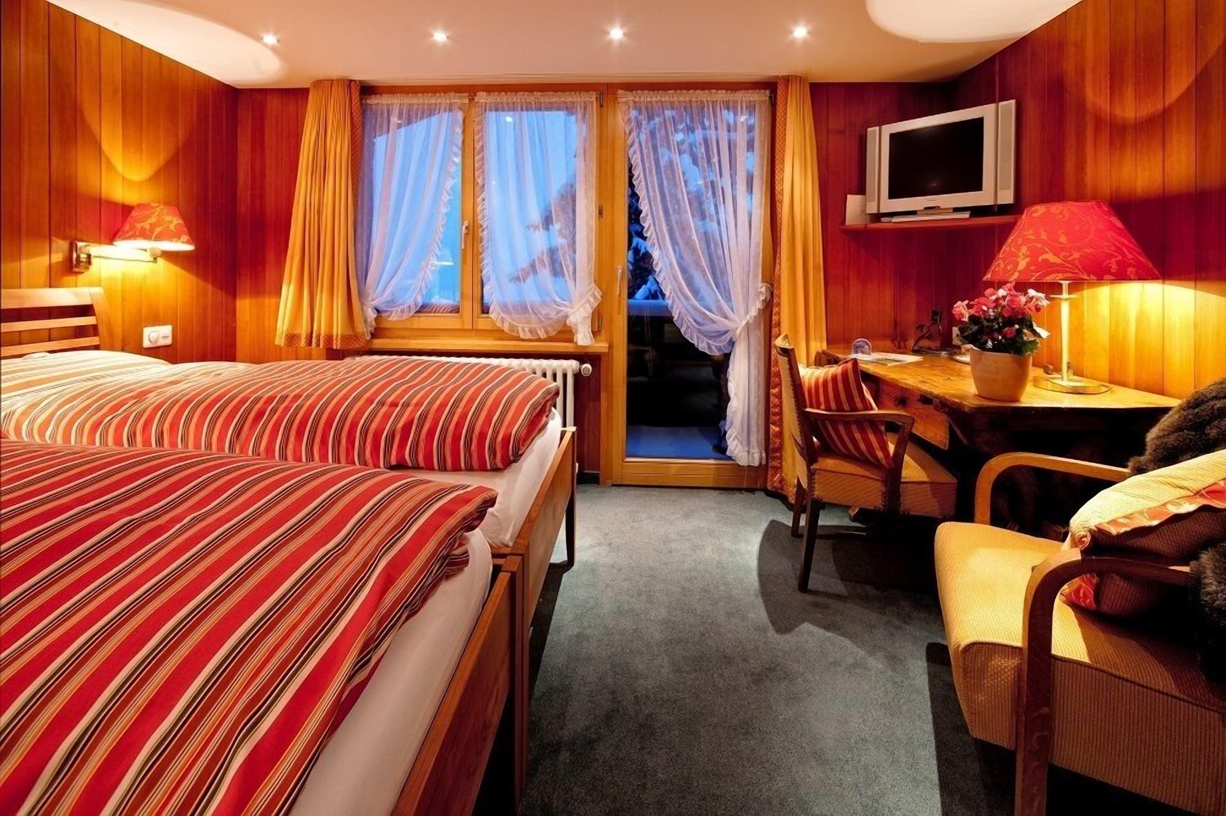 double room (south) | hypo-allergenic bedding, down duvets, in-room safe, soundproofing