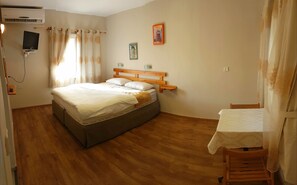 Cortinas blackout, camas extra y ropa de cama 