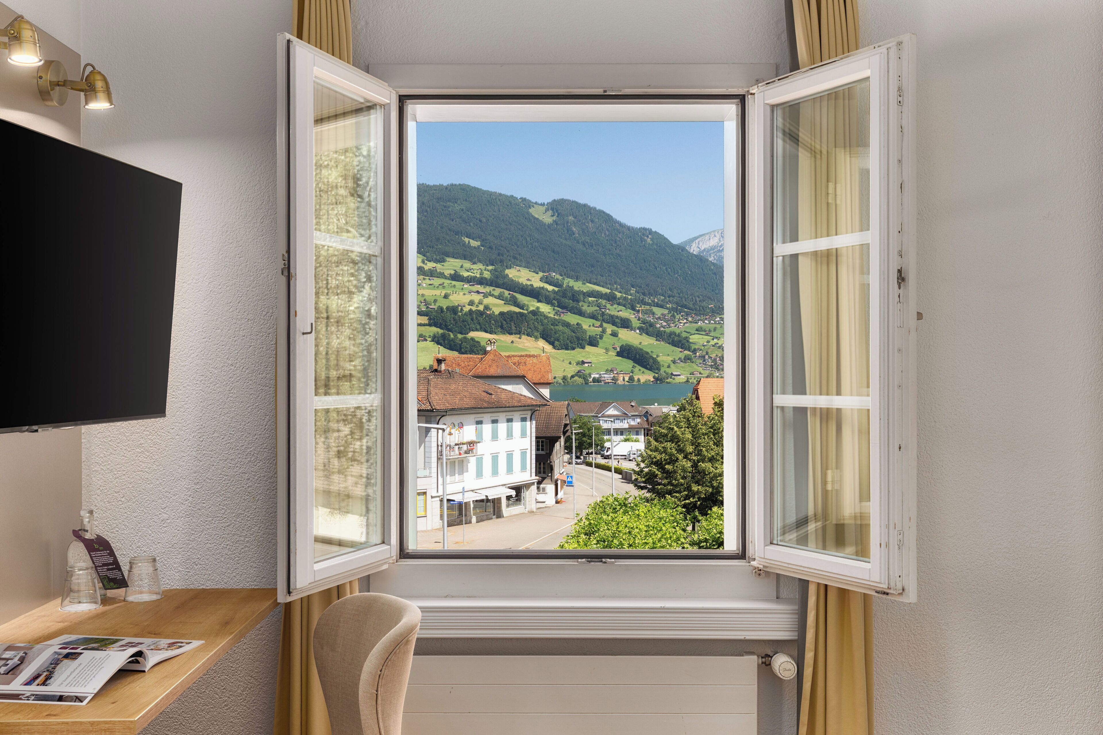 Standard-Doppel- oder -Zweibettzimmer