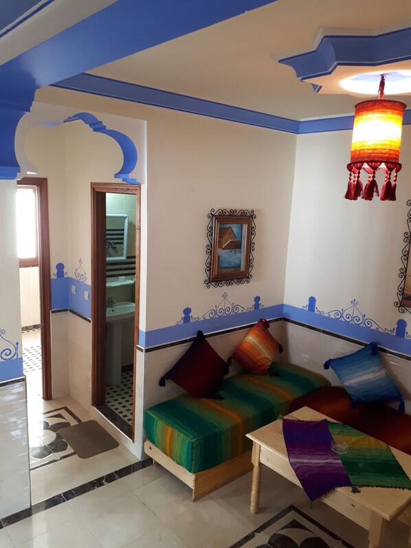 Télévision à écran plat