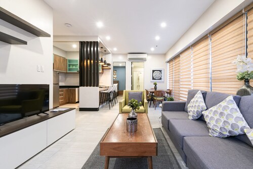 Artemis Place Makati Hotel