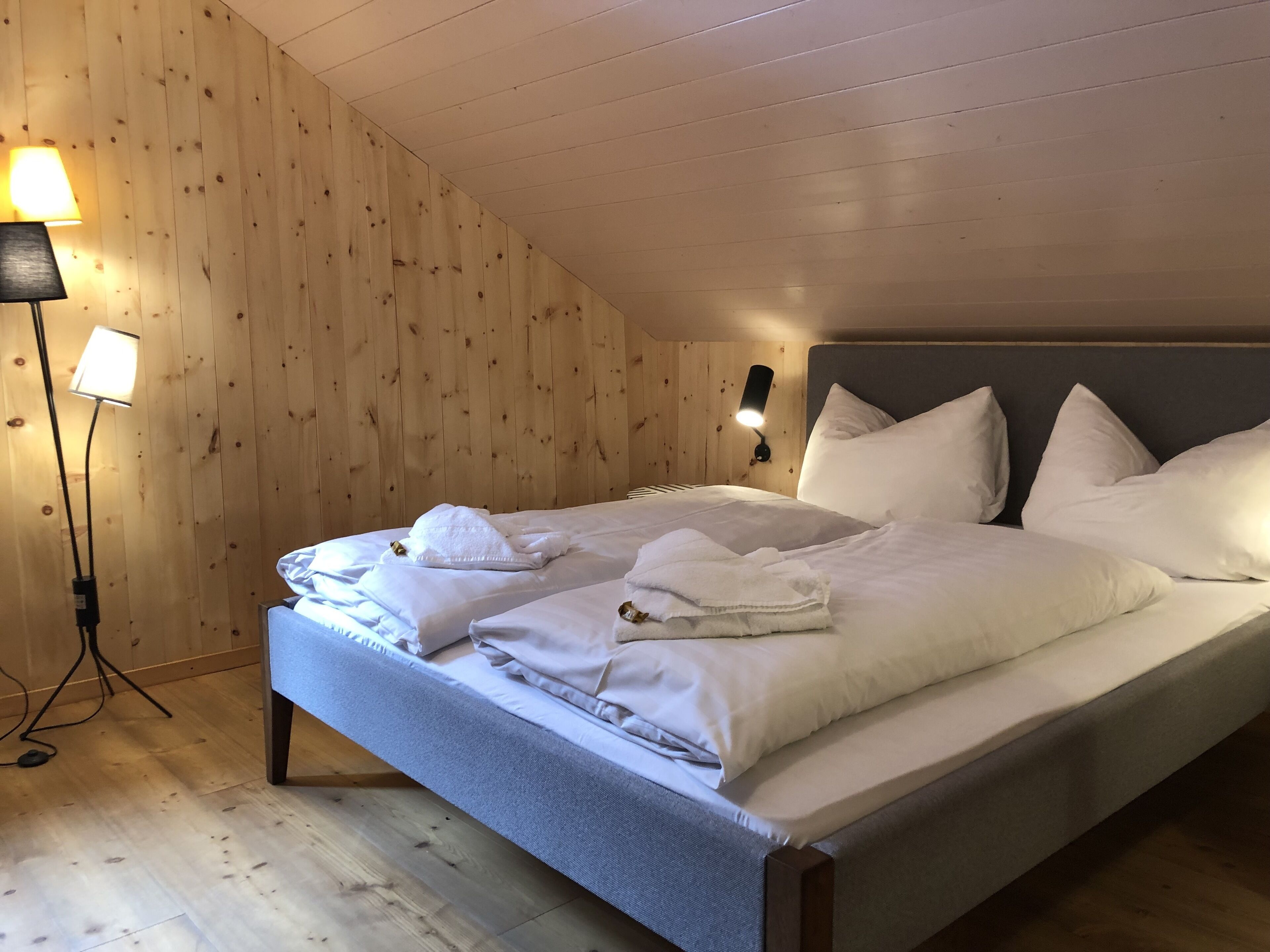 Double Room, Shared Bathroom, Mountain View | Free WiFi, bed sheets