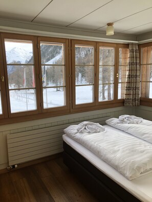 Double Room, Shared Bathroom, Mountain View