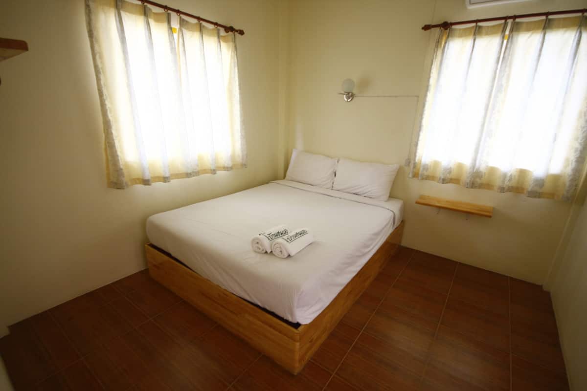2 Bedroom