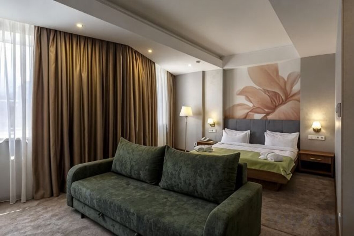 Superior King Room