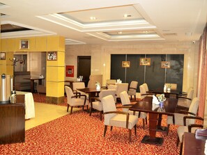 Café - Renion Hills Hotel (Almaty)