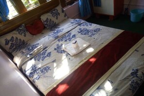 ห้องทริปเปิล, ห้องน้ำส่วนตัว | โต๊ะทำงาน, ห้องเก็บเสียง, Wi-Fi ฟรี