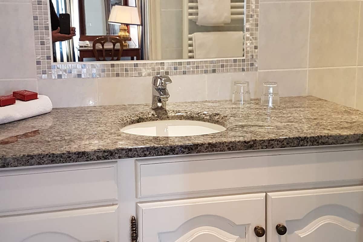 basic double or twin room | bathroom sink