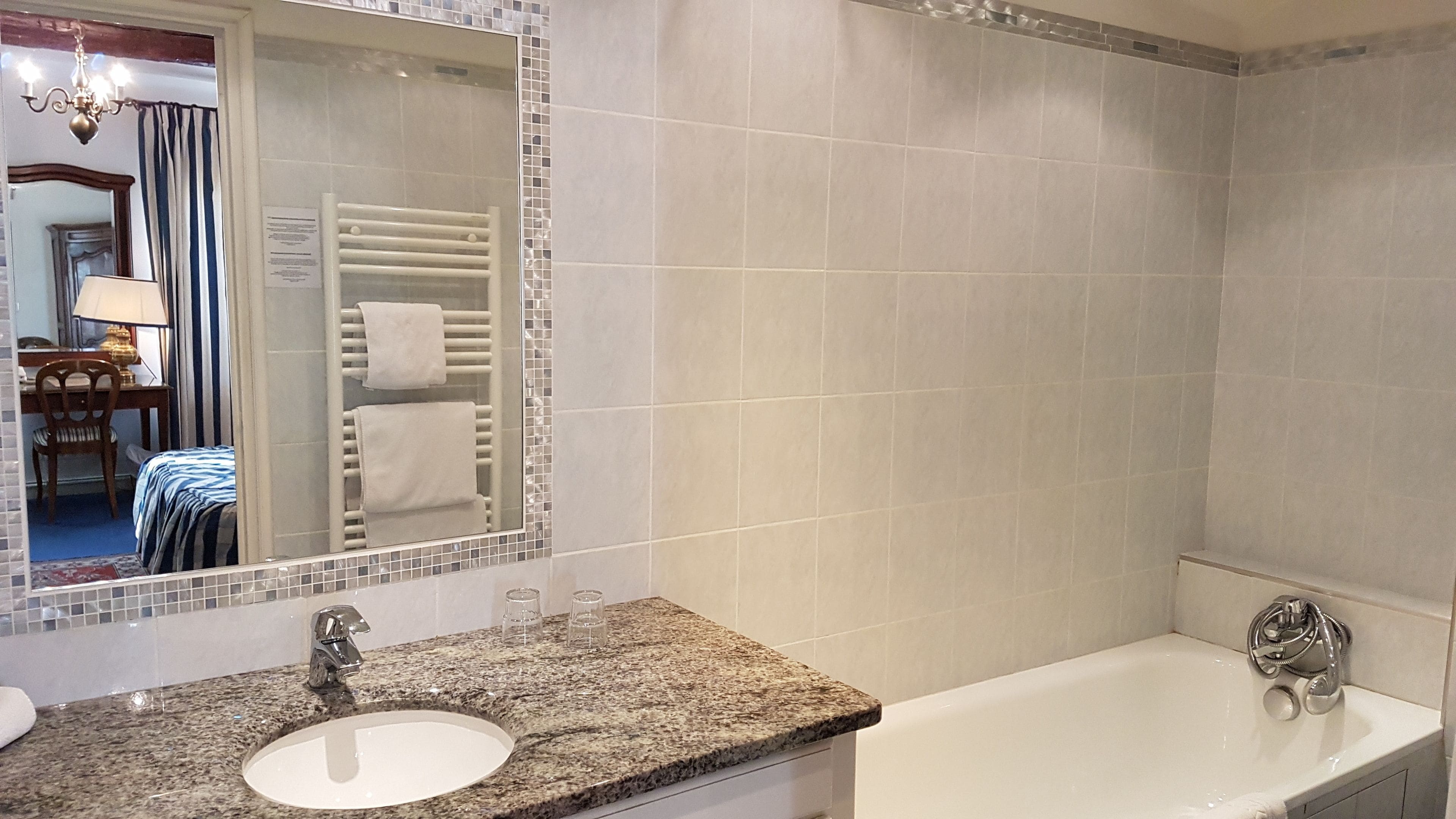 basic double or twin room | bathroom | separate bathtub and shower, free toiletries, hair dryer, towels