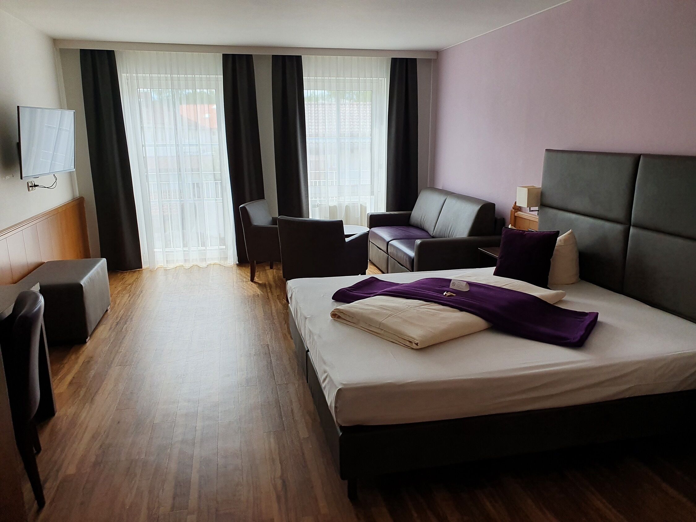 트리플룸 | 객실 내 금고, 책상, 암막 커튼, 무료 WiFi