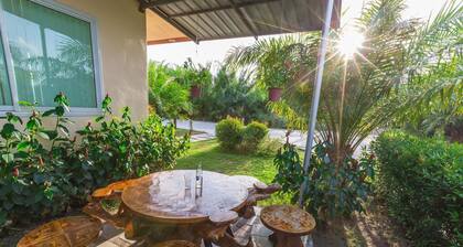 Huasai Palm Inn