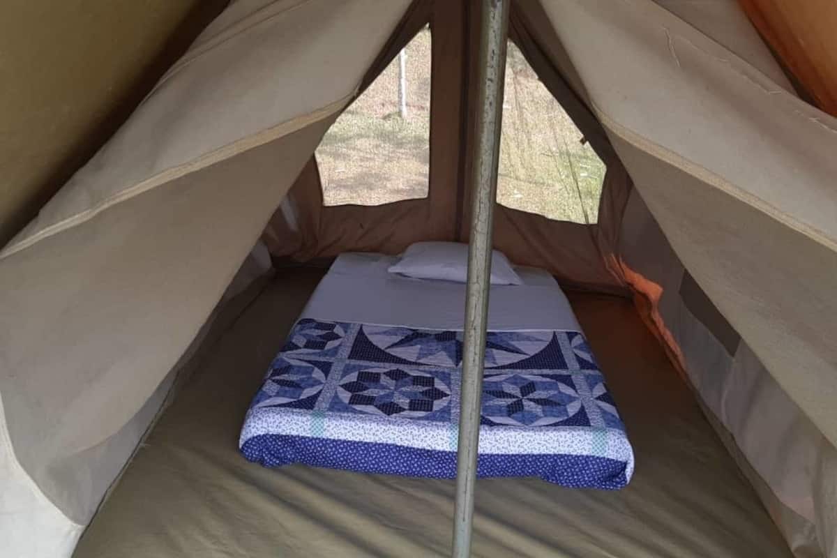 Tent | 6 bedrooms, minibar, bed sheets