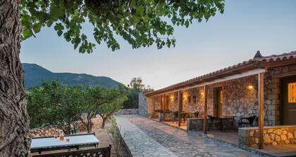 Georgia's Houses - Melitzanakia