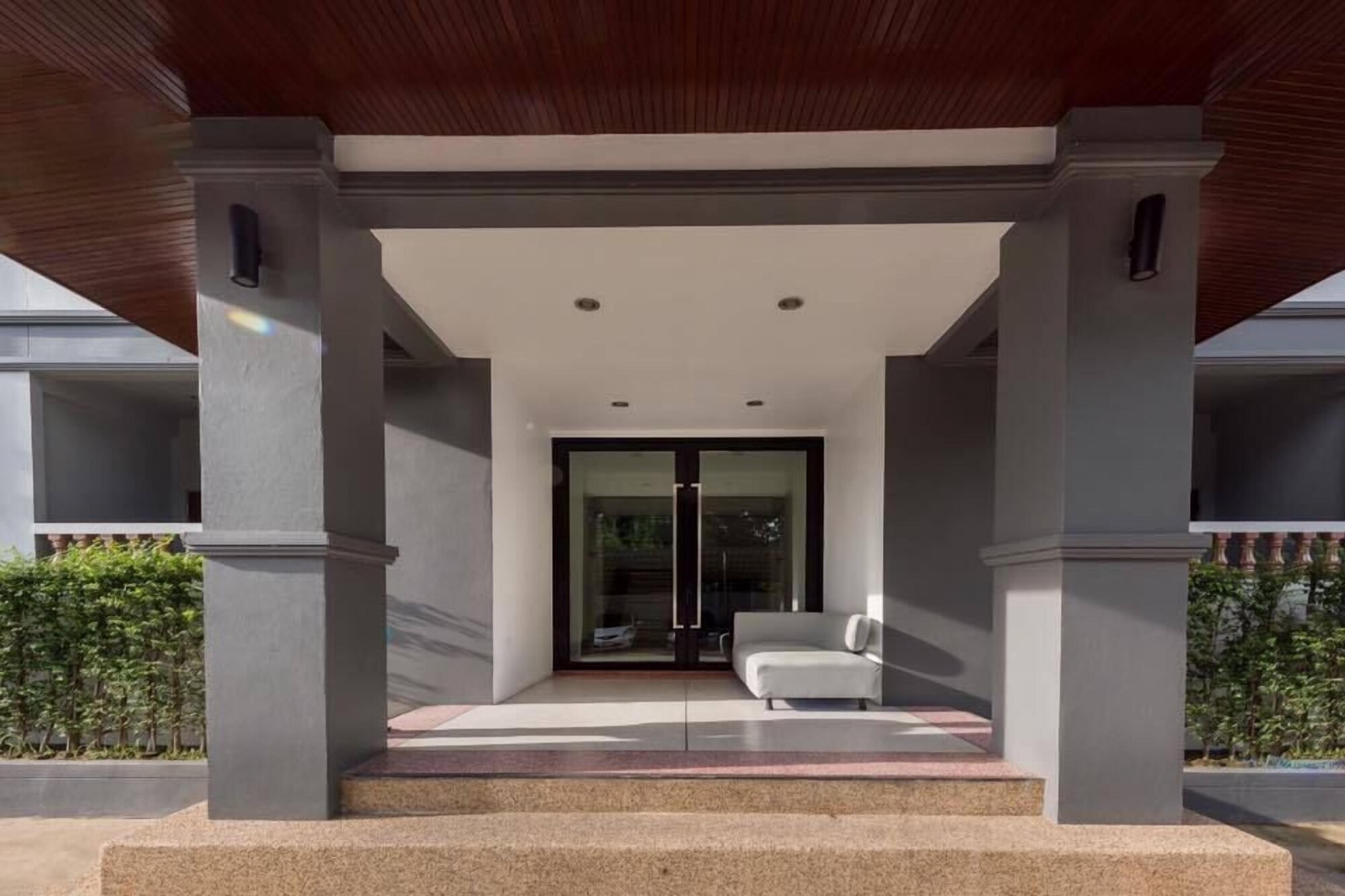 2 Star Hotels