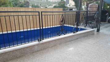 Indoor pool, seasonal outdoor pool