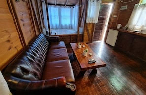 Romantic Cabin, 1 King Bed with Sofa bed | Free cribs/infant beds