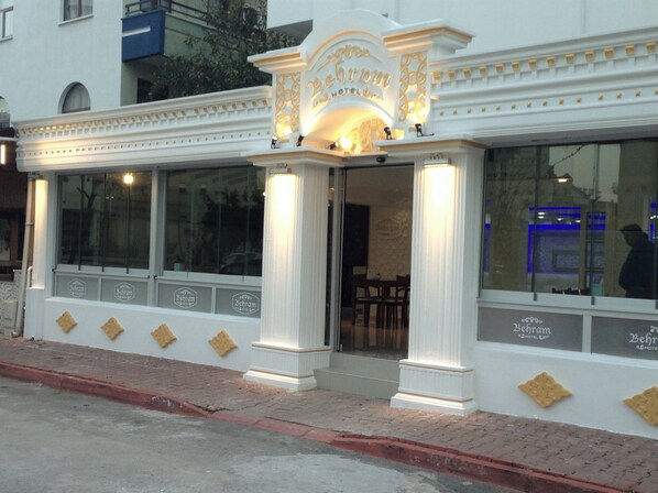 Voorkant van accommodatie