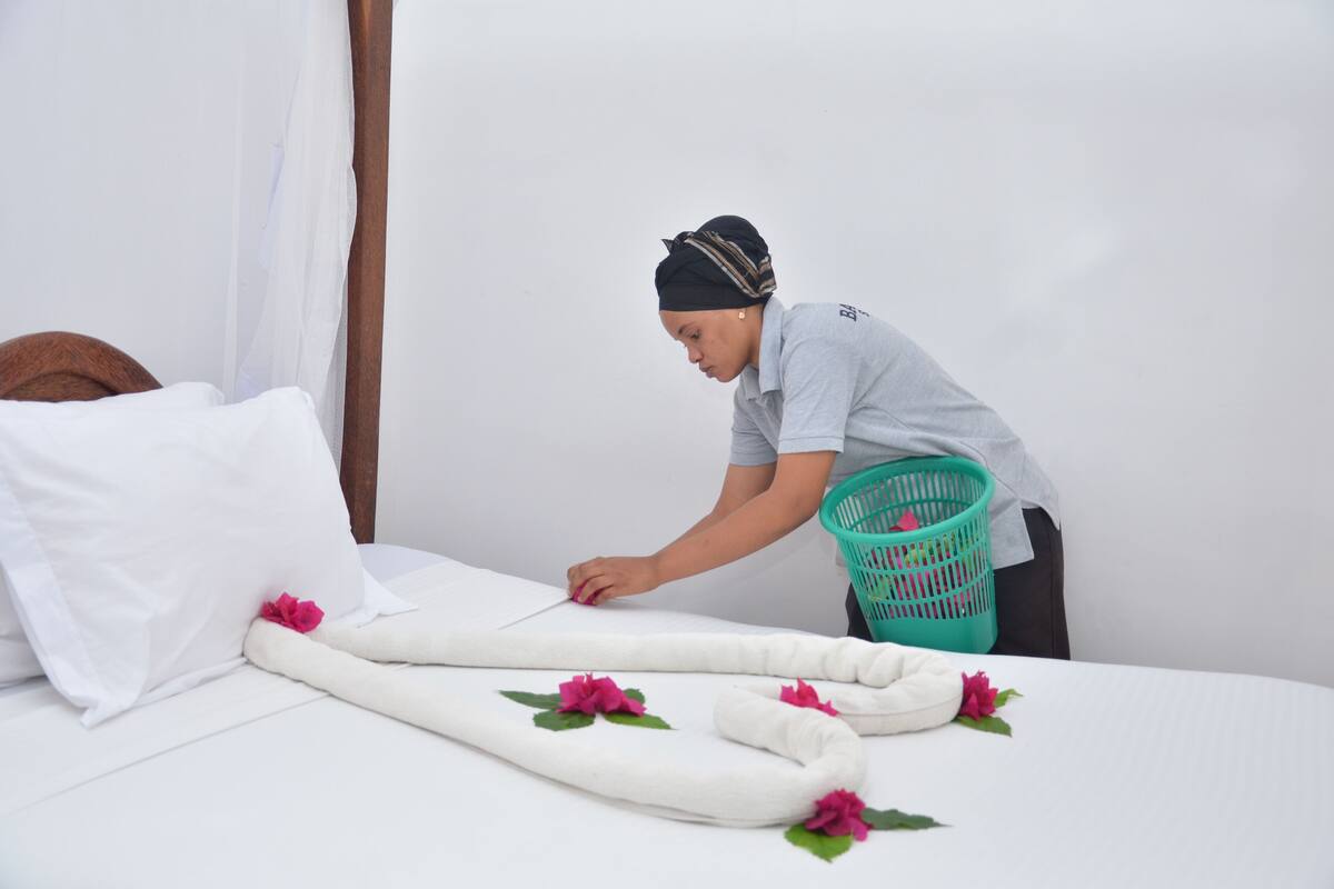 Habitación individual | 2 dormitorios, escritorio, wifi gratis y ropa de cama