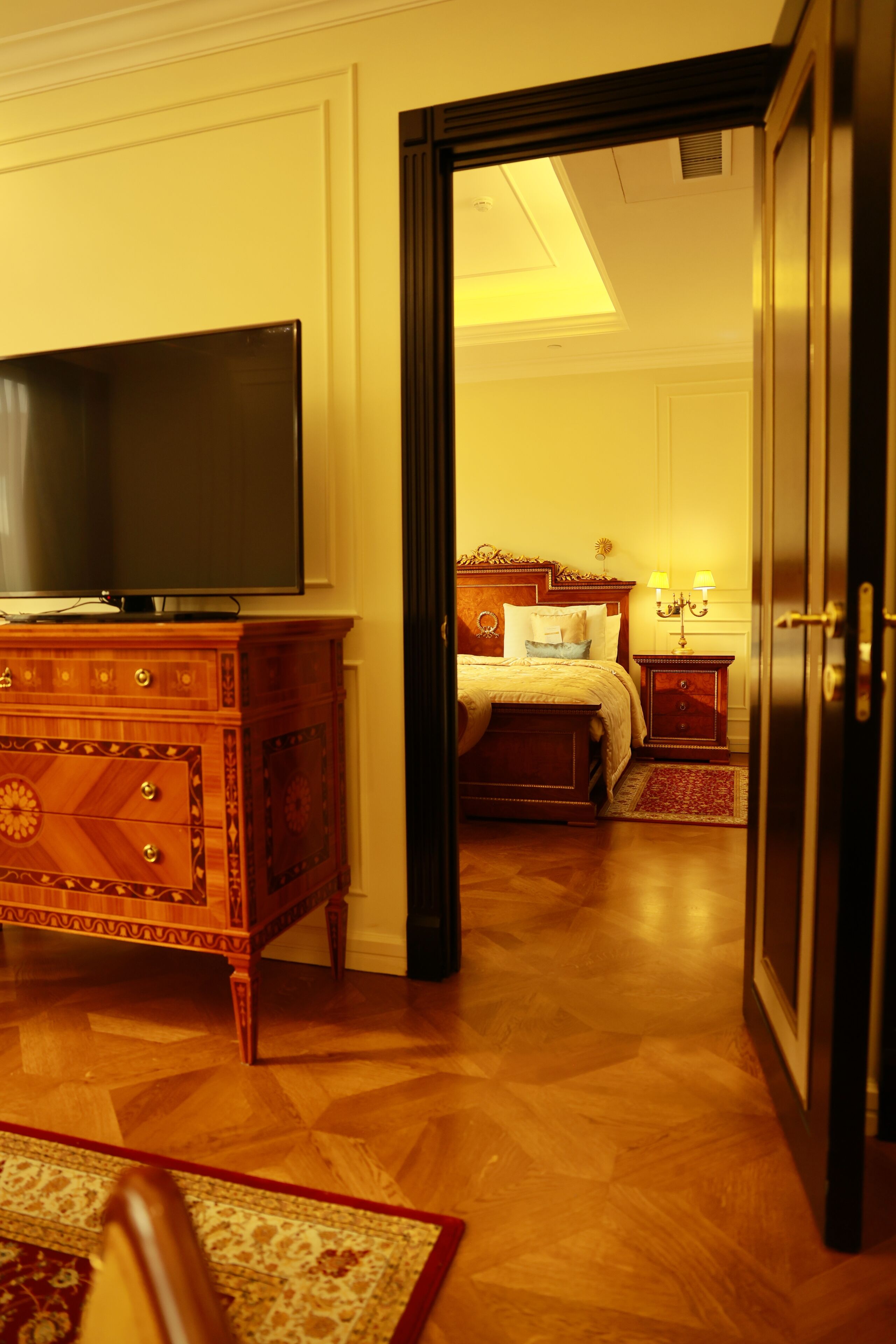 signature suite | 1 bedroom, hypo-allergenic bedding, minibar, in-room safe
