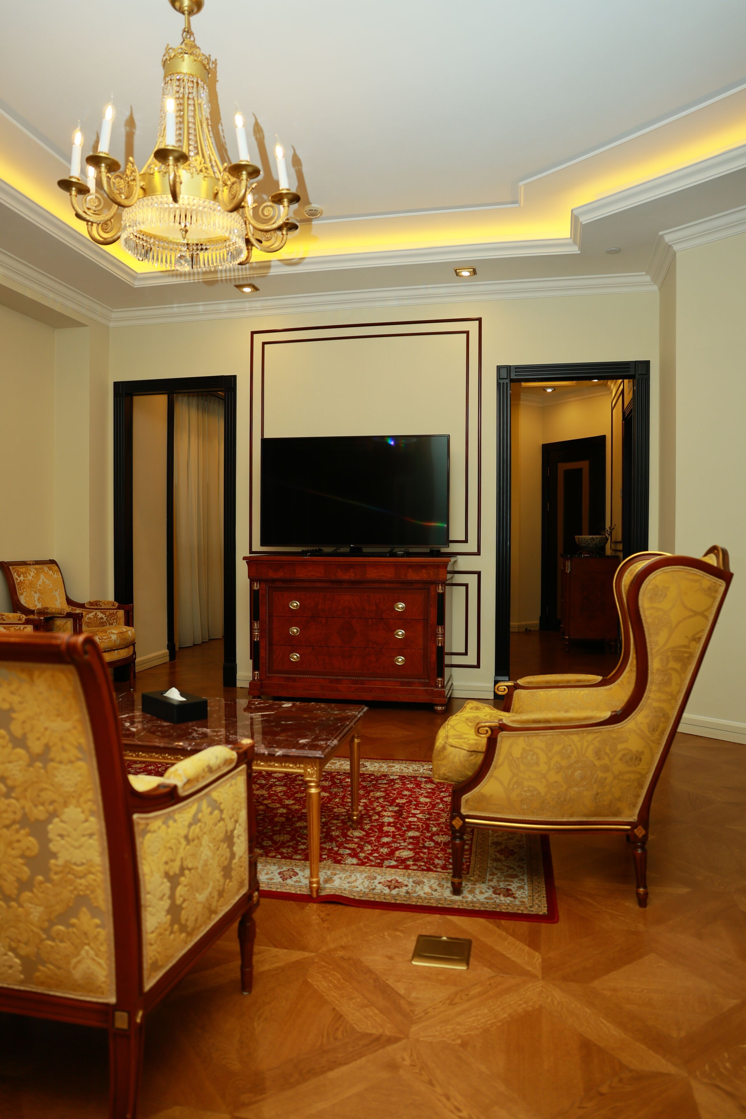 presidential suite | 1 bedroom, hypo-allergenic bedding, minibar, in-room safe