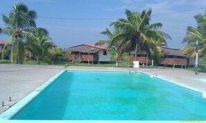 Piscina externa