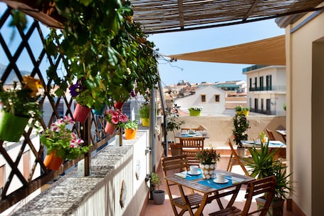 Terraço/pátio. Quattro Incanti