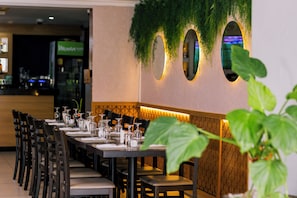 Breakfast and lunch served - Highlands Suites Hotel (Kigali)