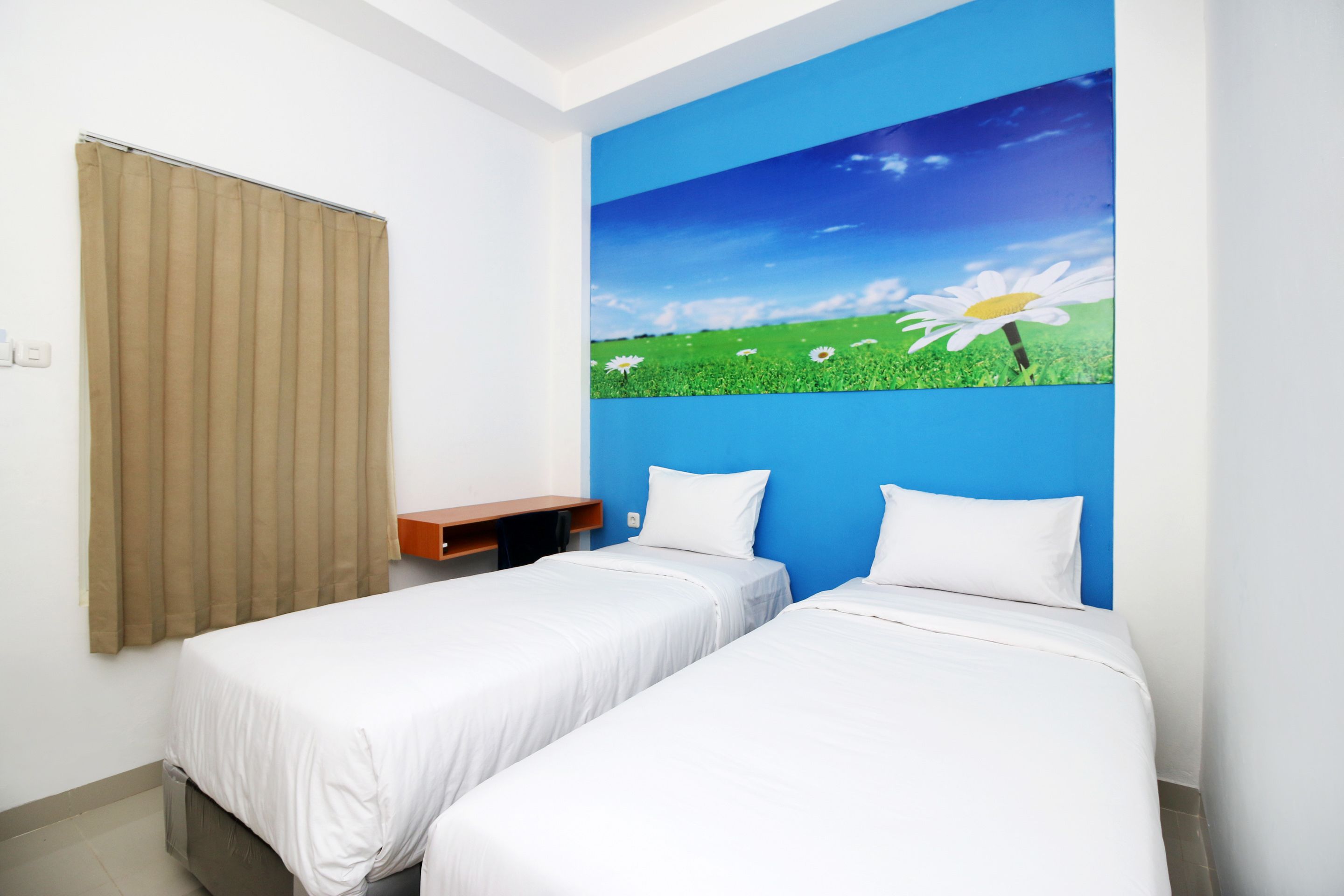 스탠다드 트윈룸 | 책상, 무료 WiFi