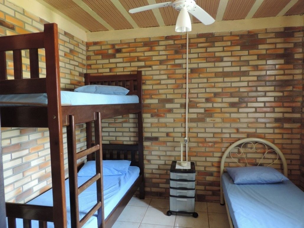 Casa | Wi-Fi de cortesia, roupa de cama