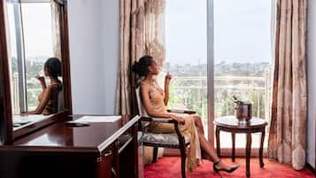 Frette Italian sheets, premium bedding, down duvets, memory-foam beds