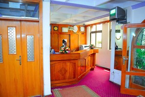 Reception - Ras Amba Hotel (Addis Ababa)