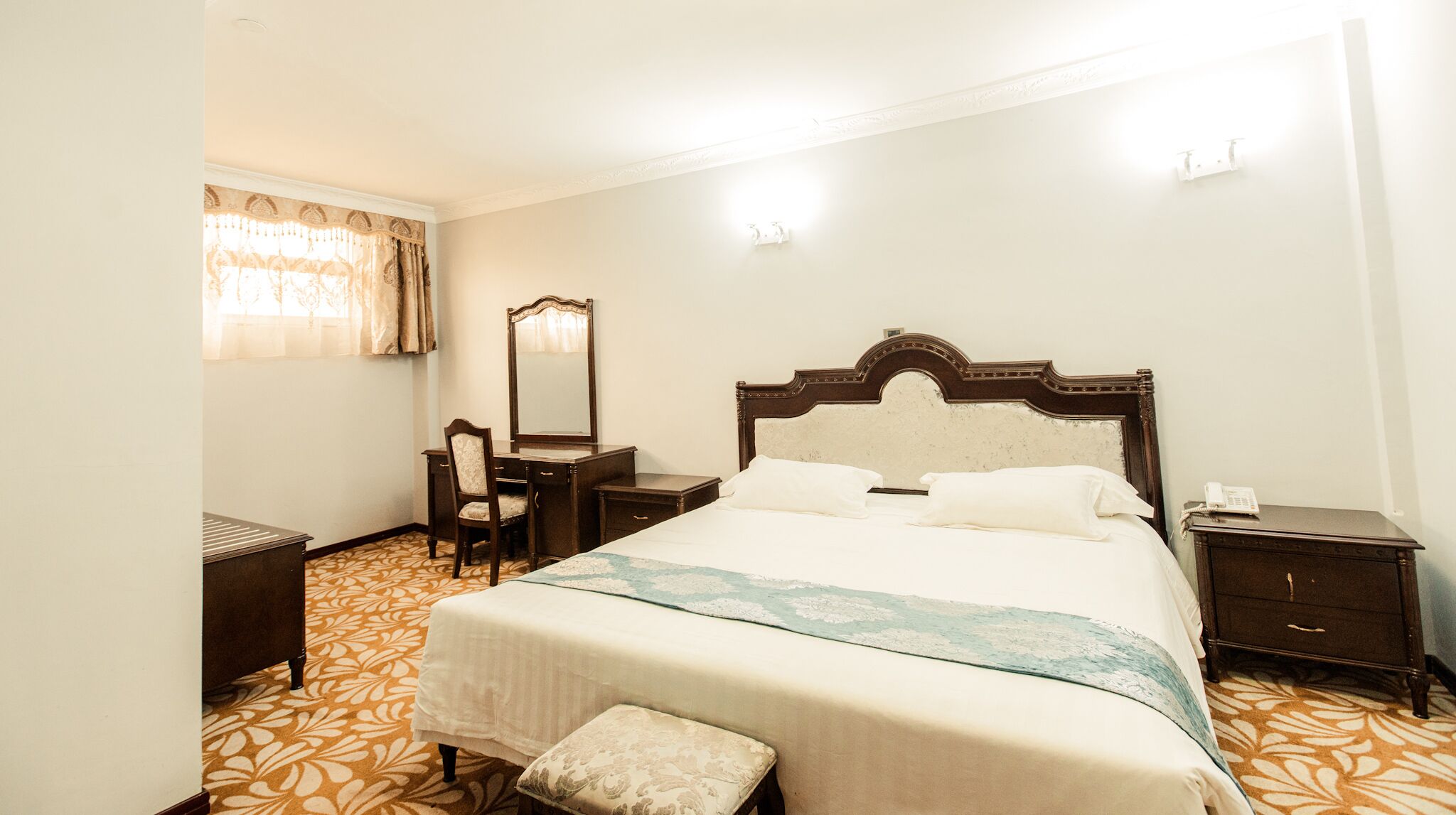 Executive Suite, 1 King Bed | Frette Italian sheets, premium bedding, down comforters