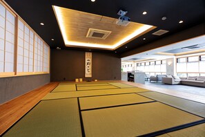 Fitness facility - Ariston Hotel Kyoto Jujo (Kyoto)