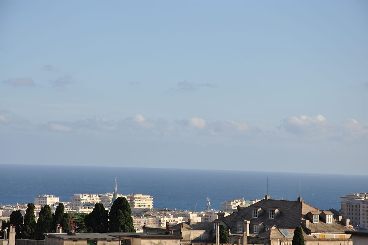 Vista al agua