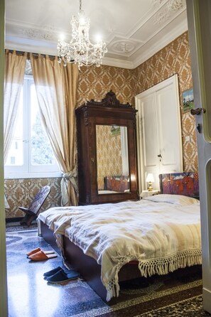 Dreibettzimmer, Gemeinschaftsbad