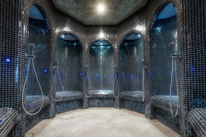 Baño turco o hammam, tratamientos corporales y aromaterapia 
