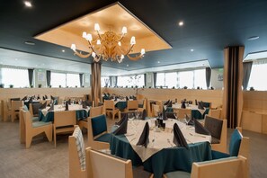 Desayuno buffet incluido todos los días
