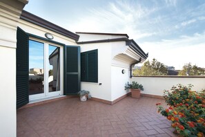 ダブルルーム | テラス / パティオ