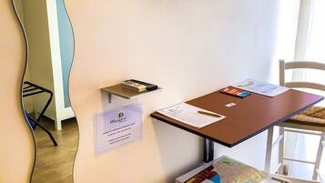 Basic-Einzelzimmer, 1 Einzelbett, mit Bad, Stadtblick | Blick auf die Stadt