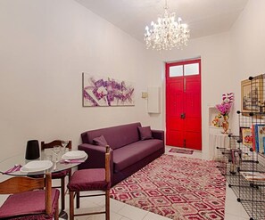 Living room - Knight's Den (Birgu)
