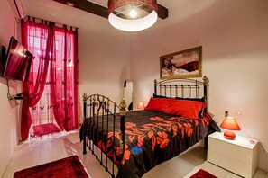 Room - Knight's Den (Birgu)